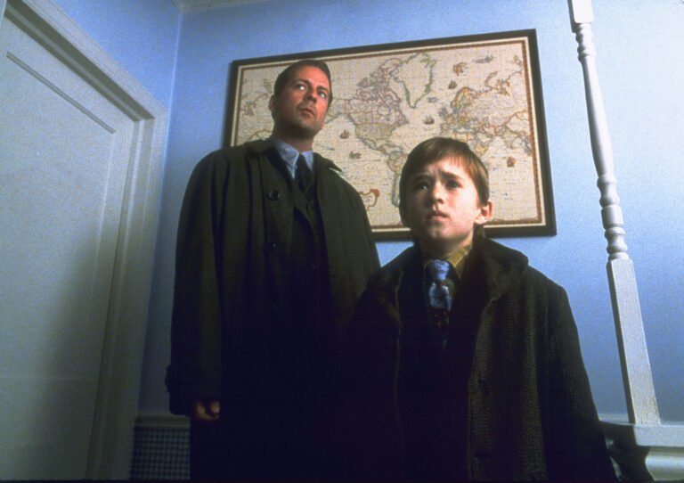 The Best Twist Endings in Movie History: 40 Films You Never See Coming